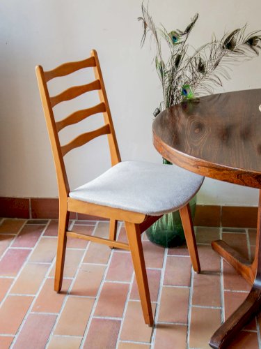 Alma, le lot de 4 chaises en bois N°455