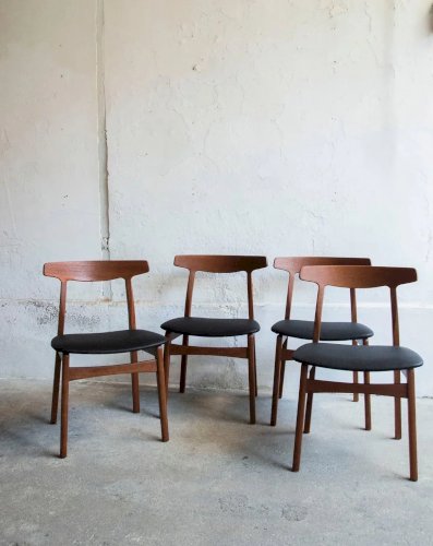 Alma, le lot de 4 chaises en bois N°694