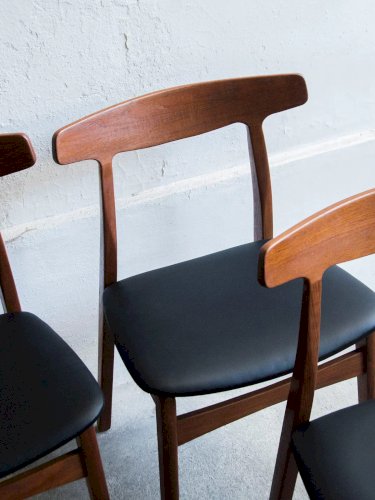 Alma, le lot de 4 chaises en bois N°694