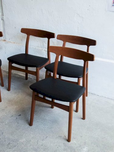 Alma, le lot de 4 chaises en bois N°694