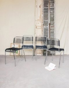 Alma, le lot de 4 chaises en métal N°1094