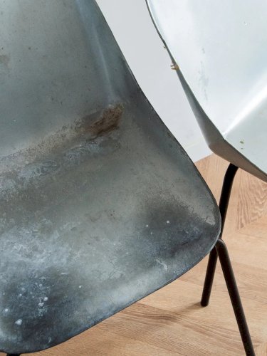 Alma, le lot de 4 chaises en métal N°770