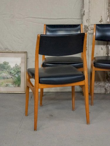 Alma, le lot de 4 chaises scandinaves N°1095