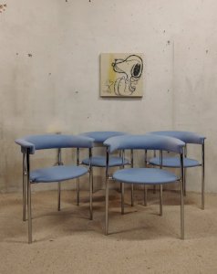 Alma, le lot de 4 chaises Space Age bleues N°1037