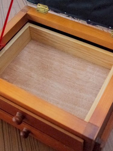 Ambroise, la boîte à couture en bois N°701