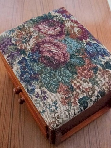 Ambroise, la boîte à couture en bois N°701