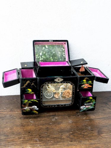 Ambroise, la boite à musique N°585