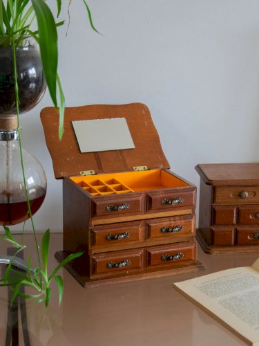 Ambroise, la boite de rangement en bois N°682