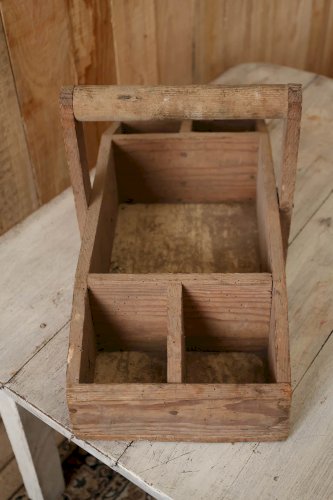 Ambroise, la caisse à outils en bois N°781