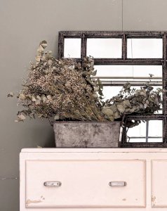 Ambroise, the metal box No. 526