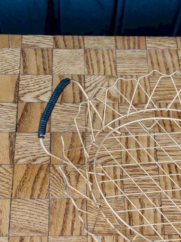 Ambroise, la corbeille en métal N°570