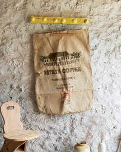Ambroise, the large burlap bag No. 265