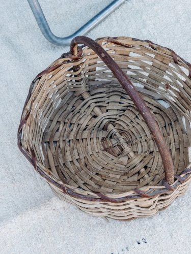 Ambroise, le panier bicolore N°364