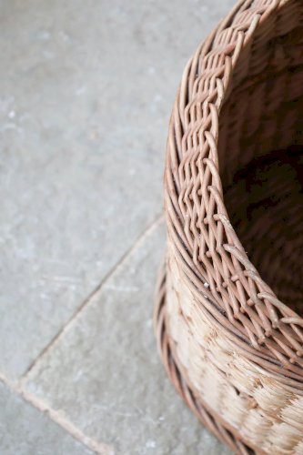 Ambroise, le panier en osier tressé N°754