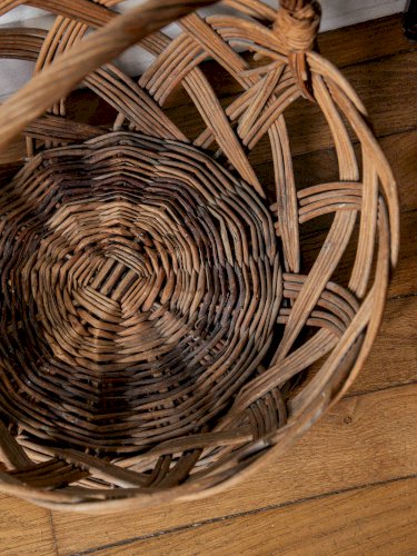 Ambroise, le panier en rotin N°497