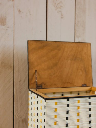 Ambroise, le panier en scoubidou N°780