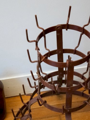 Ambroise, le porte-bouteilles hérisson en métal N°723