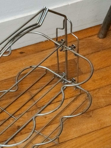 Ambroise, le porte-bouteilles pliable en métal N°733