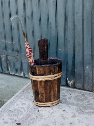 Ambroise, le porte-parapluie en bois N°729