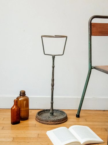 Ambroise, le porte-parapluie en métal N°734