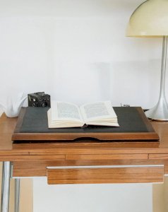 Ambroise, the wooden desk pad No. 720