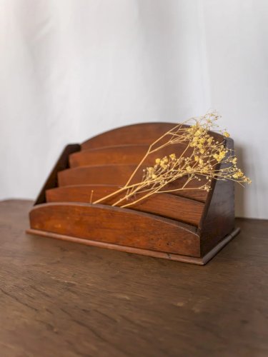 Ambroise, le tri courrier en bois N°775