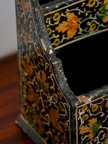 Ambroise, le tri courrier en bois N°792