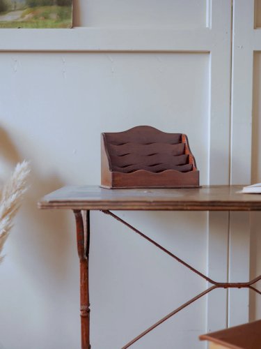 Ambroise, le tri courrier en bois N°817