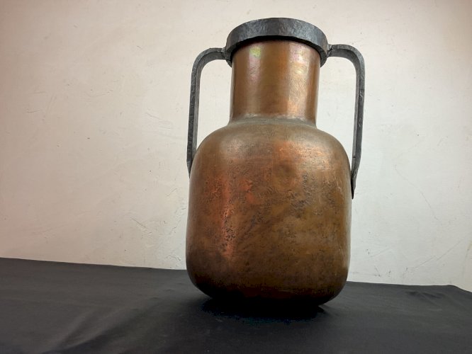 AMPHORE DINANDERIE  En CUIVRE   JEAN GOARDERE