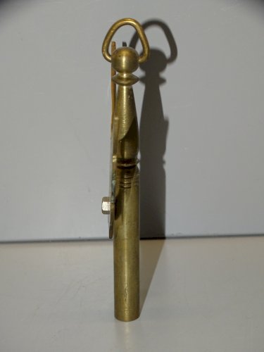 -AMUSANTE PETITE QUILLE EN LAITON COLLECTION MILITARIA VITRINE DECO     D