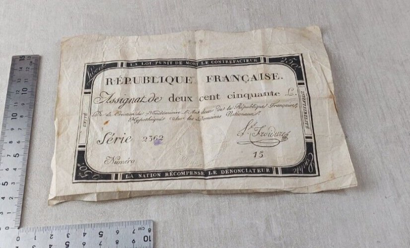 Ancien assignat, 250 Livres, 1793 / 7ème Vendémiaire lan deux