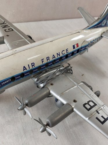 Ancien avien en tôle, Air France F-BGNK, Jouets Mont Blanc