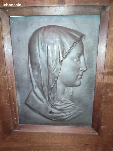 ancien bas relief en metal representant la vierge marie  bon etat  19 eme siecle