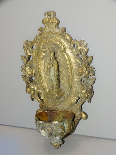 -ANCIEN BENITIER MURAL REGULE VIERGE MARIE COLLECTION RELIGION JESUS   D