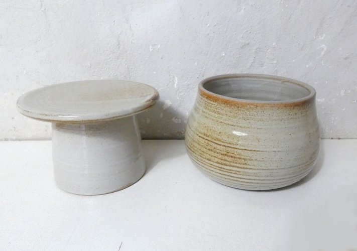 ancien beurrier à eau en grès vintage