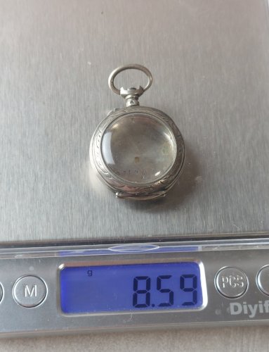 Ancien boîtier pour montre gousset, en argent ^