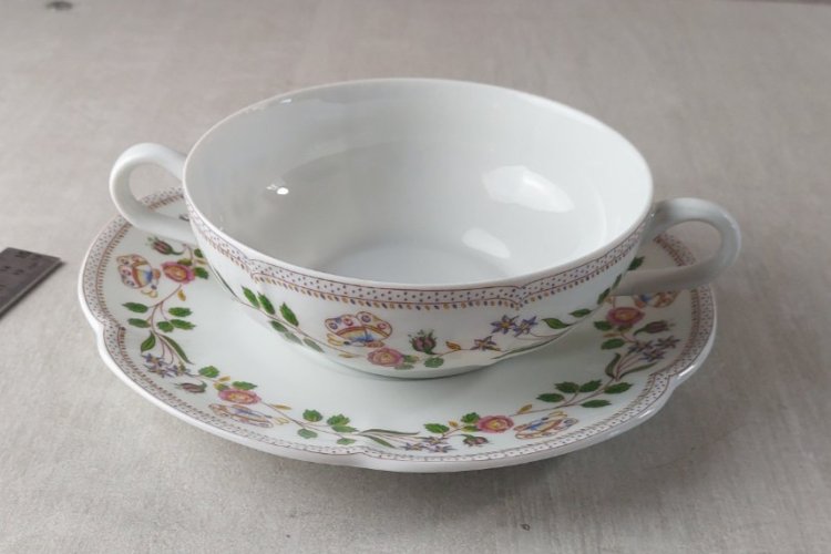 Ancien bol à soupe + sous bol, en porcelaine de Paris Limoges, Locré décor Ségur