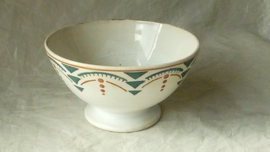 ANTIQUE FAIENCE BOWL HBCM SUCCAO MODEL 1920S