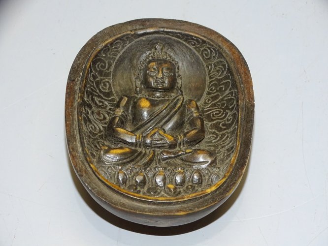 -ANCIEN BOUDDHA ORIENTAL EN 2 PARTIES FORMANT BOITE POISSONS CARPES COLLECTION D