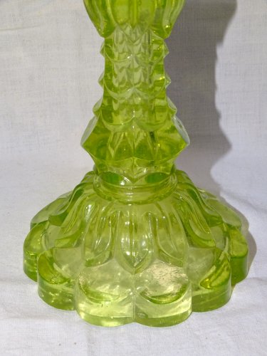 -ANCIEN BOUGEOIR en VERRE OURALINE TABLE de FETES COLLECTION VITRINE BOUGIE   D