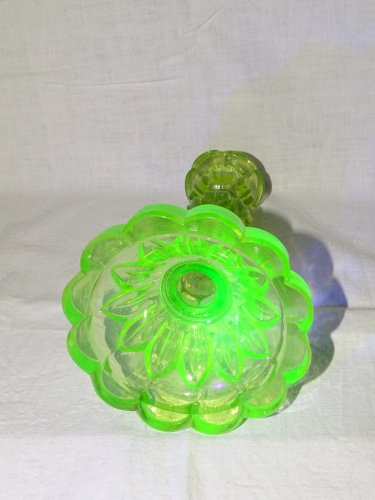 -ANCIEN BOUGEOIR en VERRE OURALINE TABLE de FETES COLLECTION VITRINE BOUGIE   D