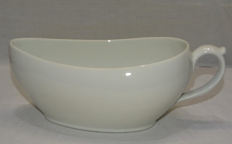 -ANCIEN BOURDALOUE CERAMIQUE BLANCHE XIXe POT de CHAMBRE FEMININ ovale à MAIN  D