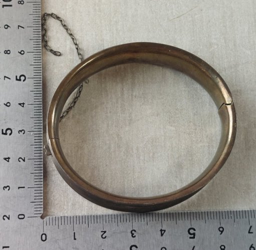 Ancien bracelet jonc / manchette, en argent, vintage