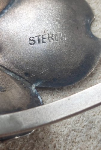 Ancien bracelet manchette, Stuart NYE, en argent sterling ^