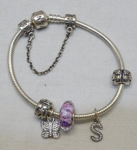 - ANCIENT PANDORA SILVER BRACELET WITH 5 BUTTERFLY CHARMS & S WITH DIAMONDS D