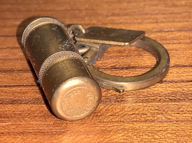 ancien briquet à essence flaminaire en laiton porte clef fonctionne