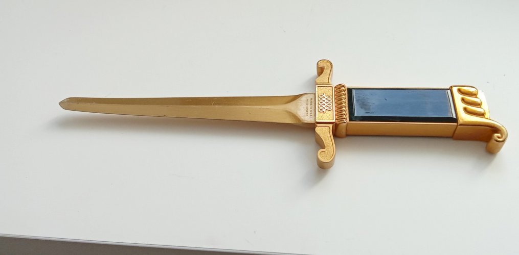 Ancien Briquet Coupe Papier ouvre-lettre florentin A.S.R Ascot  Collection