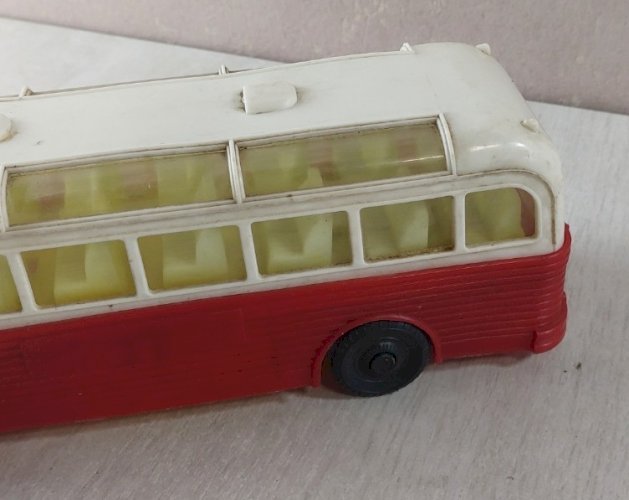 Ancien bus / autobus, en plastique, à friction, Tudor Rose