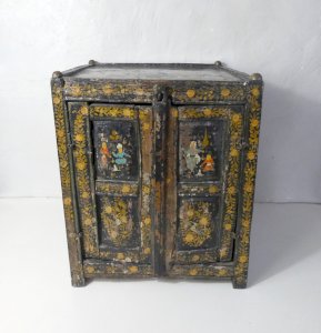 ancien cabinet coffre indien peint à la main Folk art populaire Kashmir antique