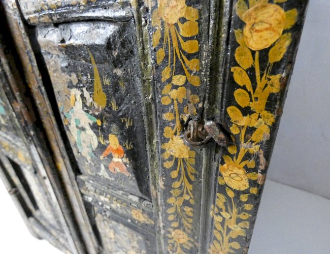 ancien cabinet coffre indien peint à la main Folk art populaire Kashmir antique